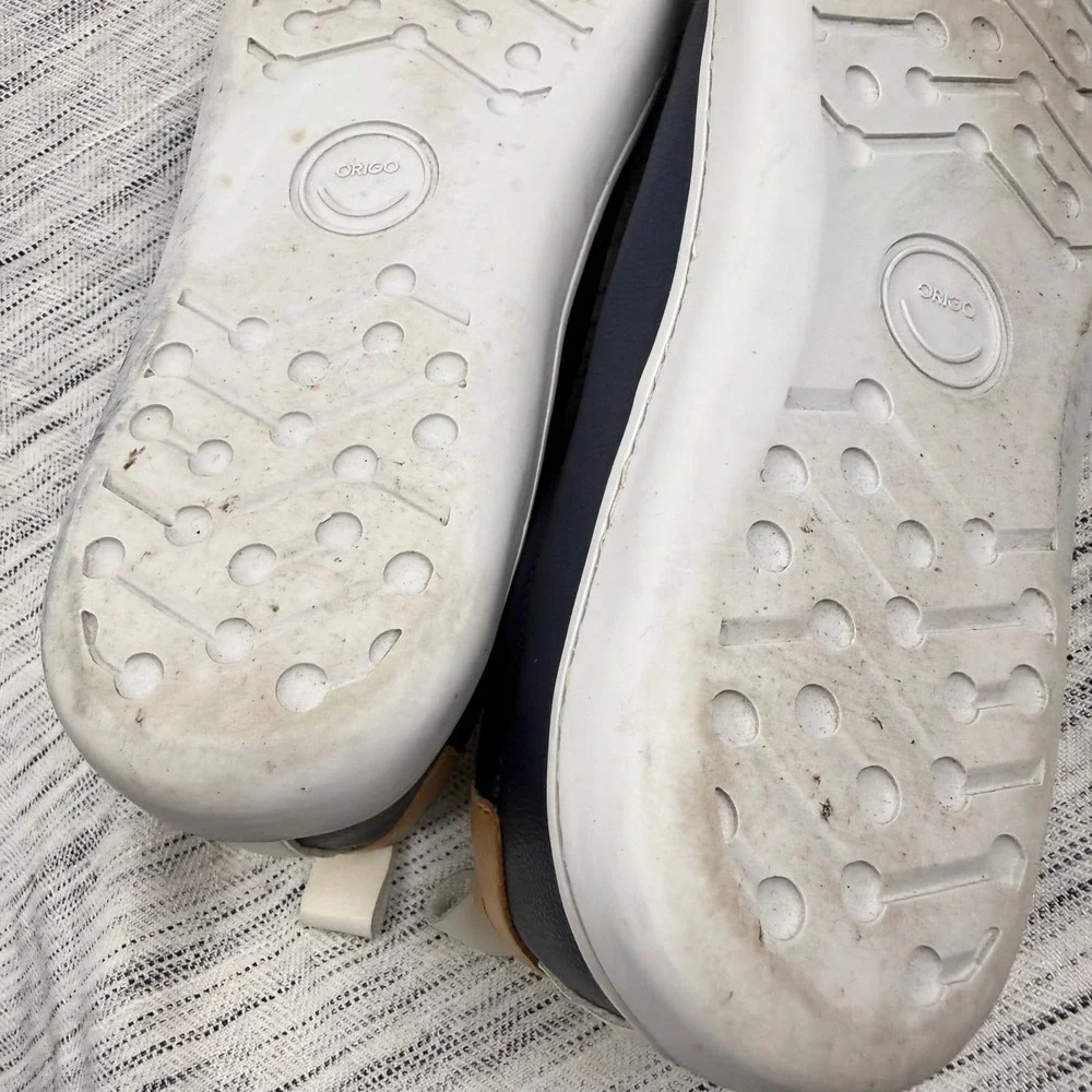 Origo Men's Navy Blue Natural Leather Everyday Sneaker Lace Up Size 8 Barefoot